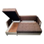 Rudas kampas pik juoda koja