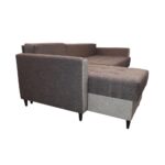 Rudas kampas pik juoda koja sonas