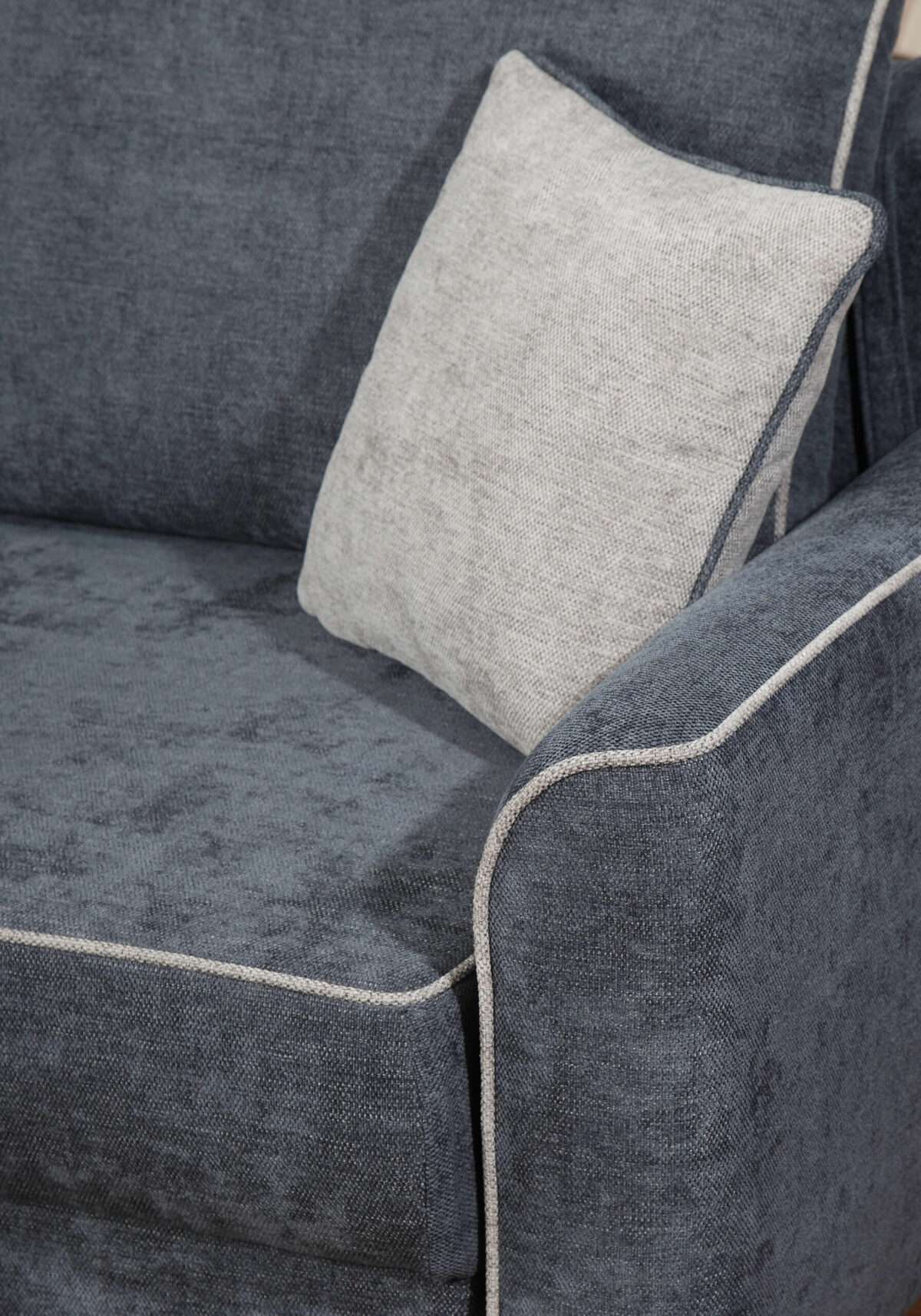 Minkštas kampas MB 7. Ilgis: 240 cm Plotis: 145 cm. Spalvų, kampo pusės pasirinkimas - Image 2